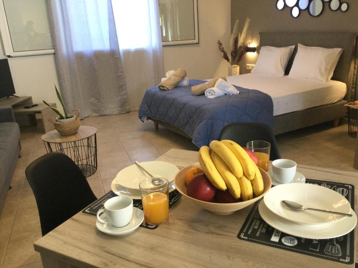 Vladimiros Apartments バルバティ エクステリア 写真